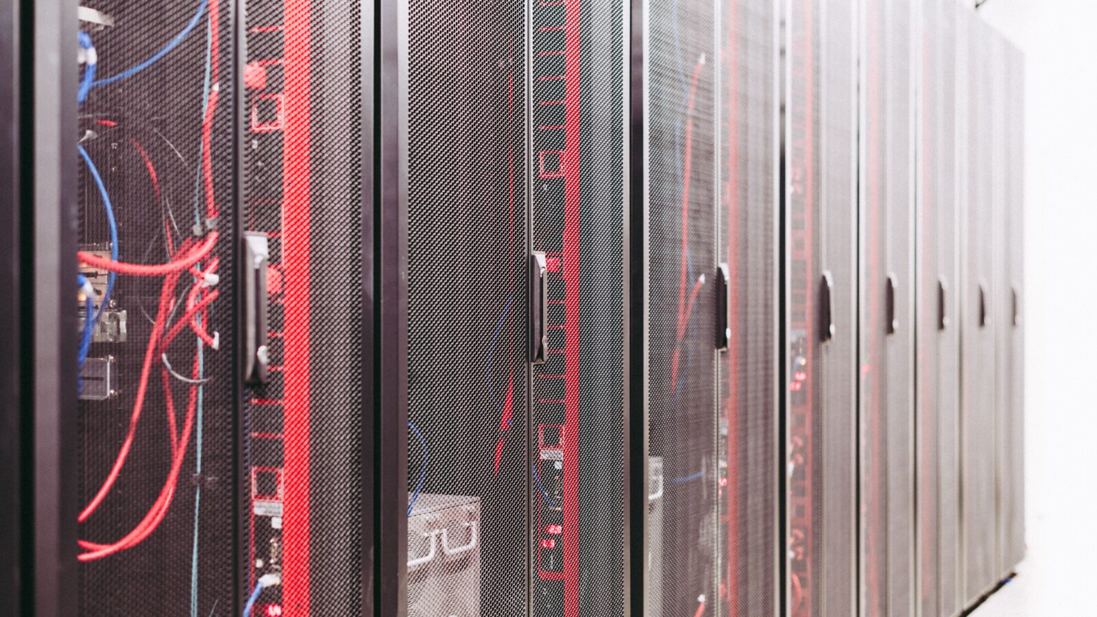 What Replaces SRM and vSphere Replication on Proxmox? ZFS replication and a little scripting