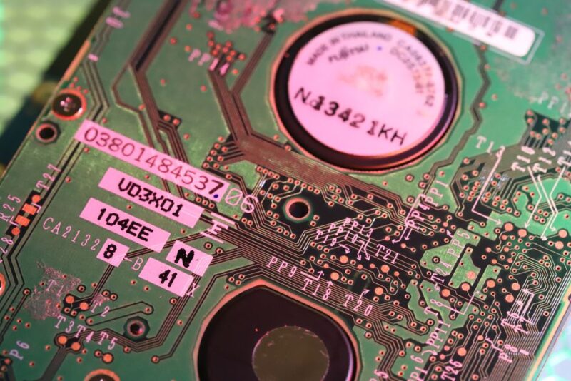 qcow2 file is bigger as hdd config: why and how to shrink it